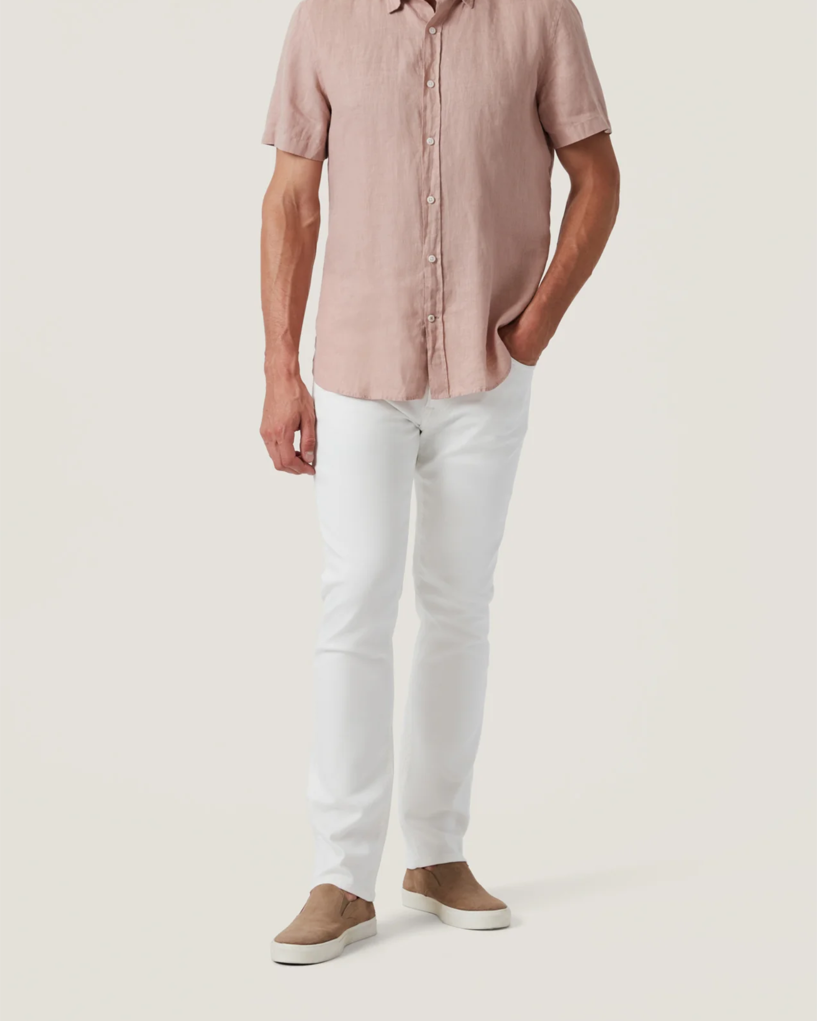 34 Heritage - Courage - White Urban