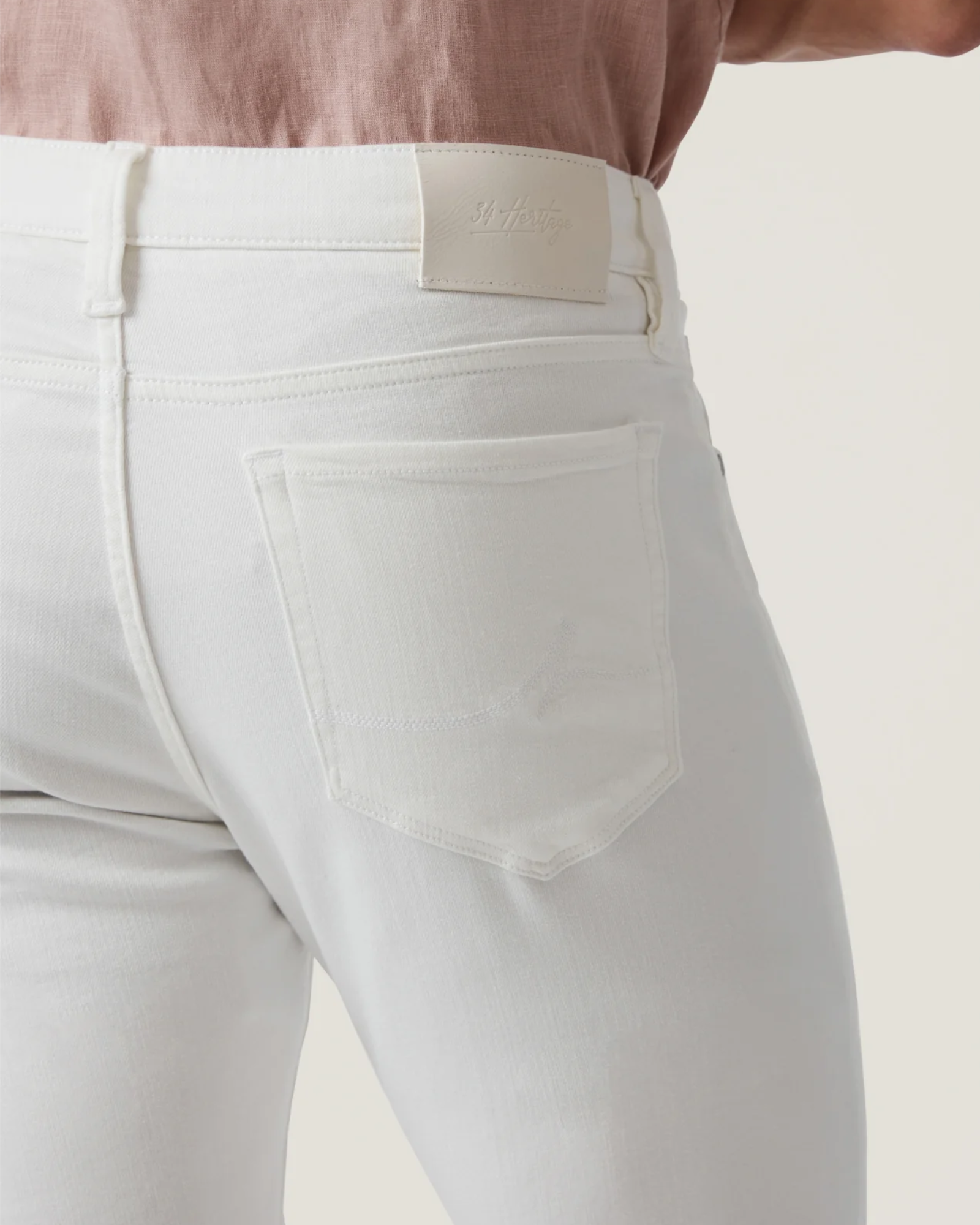 34 Heritage - Courage - White Urban