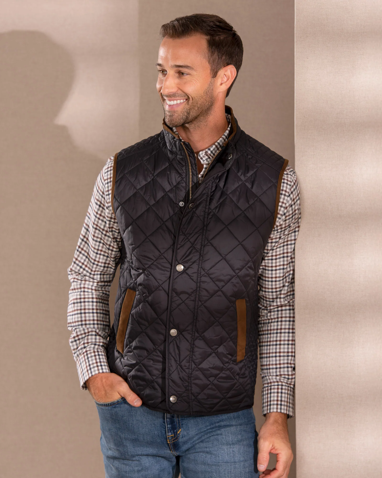 Greenville Diamond Quilted Nylon Vest - Black