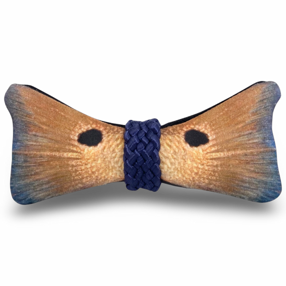 Tailin Ties- The Redfish